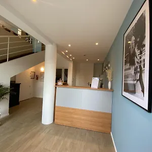 ** Hotel La Rotonde Francia